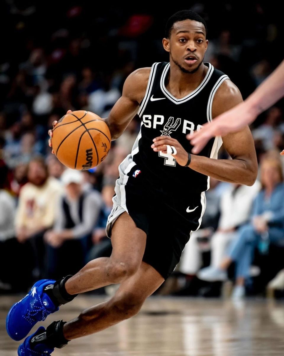 月初复出, 至今 月初复出, 至今