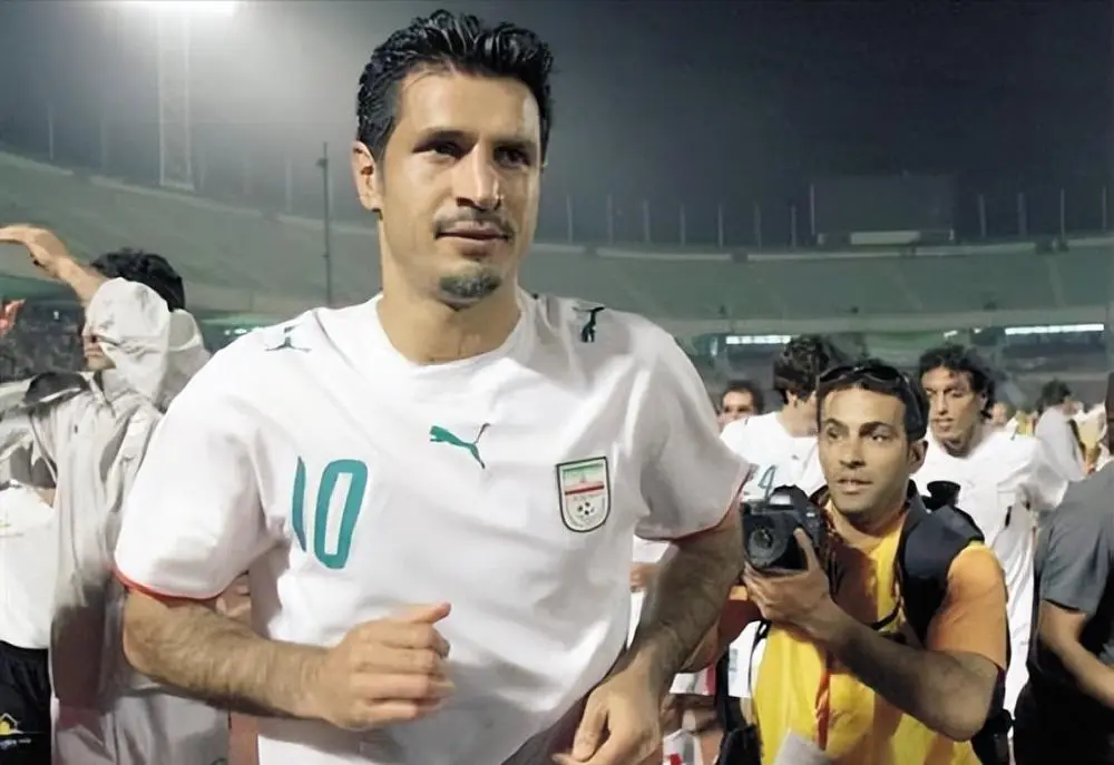 卢卡库冲进 卢卡库冲进