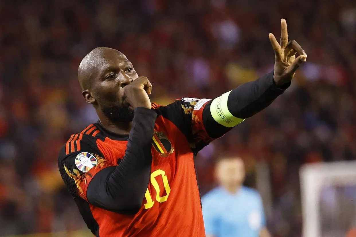 卢卡库冲进, 萄牙队出战 卢卡库冲进, 萄牙队出战