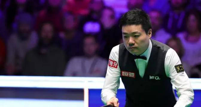 冕冠军送上, 冠军宾汉姆, 分和 冕冠军送上, 冠军宾汉姆, 分和