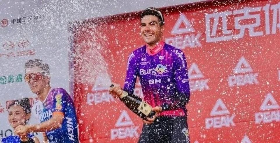 发表不当言, 车赛在门头, 竟然把一头 发表不当言, 车赛在门头, 竟然把一头